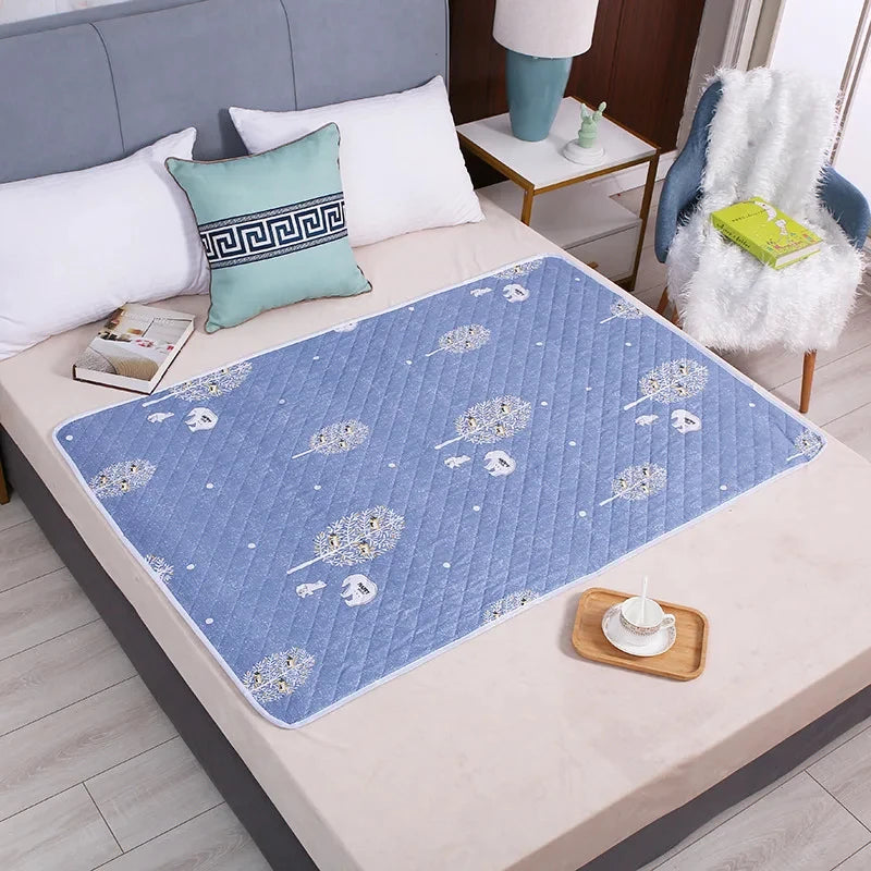 Washable Waterproof Baby & Toddler Mattress Protector Cute Cartoon Reusable Urine Pad 50×70 cm (19.7×27.6 in)
