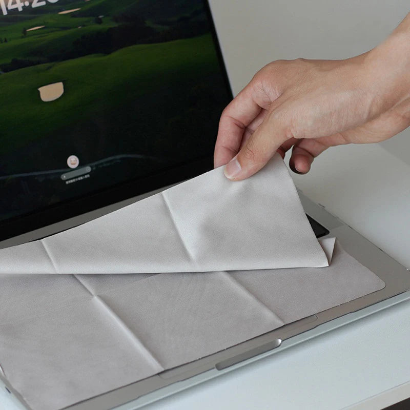Microfiber Keyboard Dust Cover for 13/15/16-Inch (33/38/41 cm) Laptops – Ultra-Thin Protective Cloth