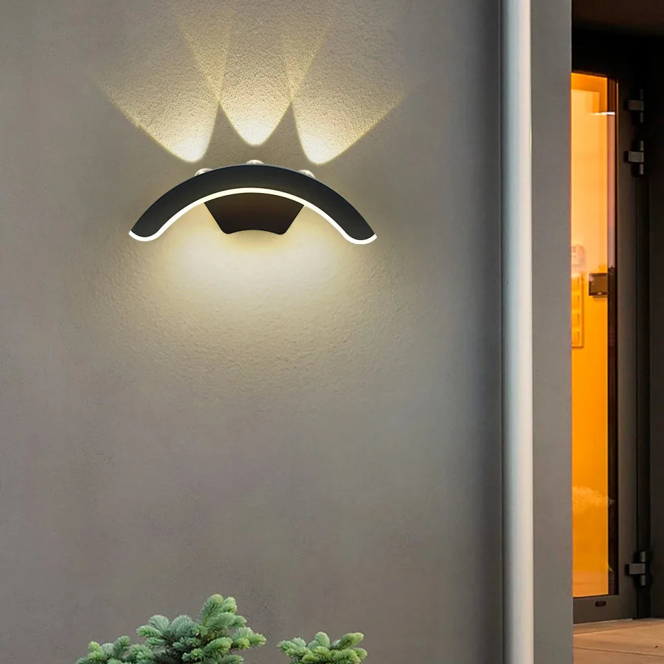IP66 Waterproof 10W LED Outdoor Wall Sconce - Warm White Garden Balcony Exterior Light AC 85-265V