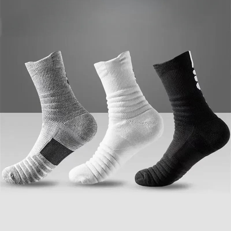 Anti-Slip Cotton Sports Socks for Men & Women – Breathable, Odor-Resistant Soccer & Basketball Low Tube Socks, Fits EU 39–45