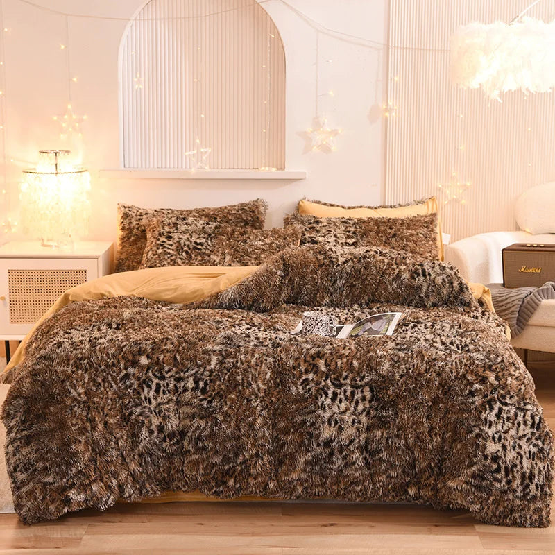 3-Piece Mink Velvet Coral Fleece Duvet Cover Set – Super Shaggy Warm Cozy Bedding with 2 Pillowcases, Multiple Sizes 150x200–220x240 cm (59x79–87x94 in)