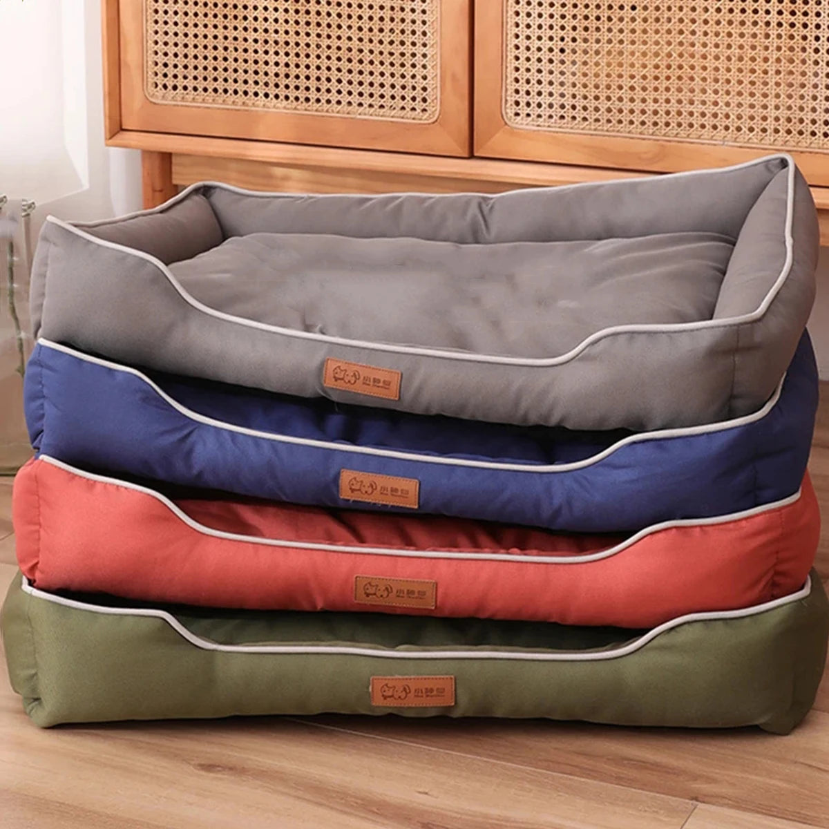 Four-Season Square Pet Bed Waterproof Thickened Bite-Resistant Dog & Cat Sofa Mattress – Sizes S-XXL (36–100 cm / 14–39 in)