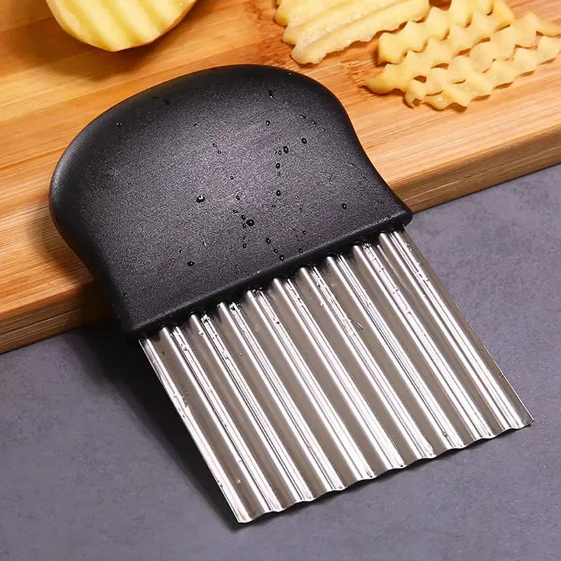 Stainless Steel Crinkle Potato Slicer Wavy Vegetable & Fruit Cutter French Fry Maker