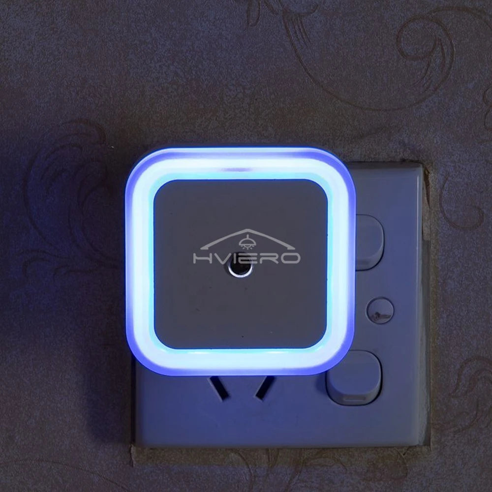 Mini Square LED Plug-In Night Light with Sensor – Soft Glow Night Lamp for Baby Room, Bedroom & Hallway (EU/US Plug)