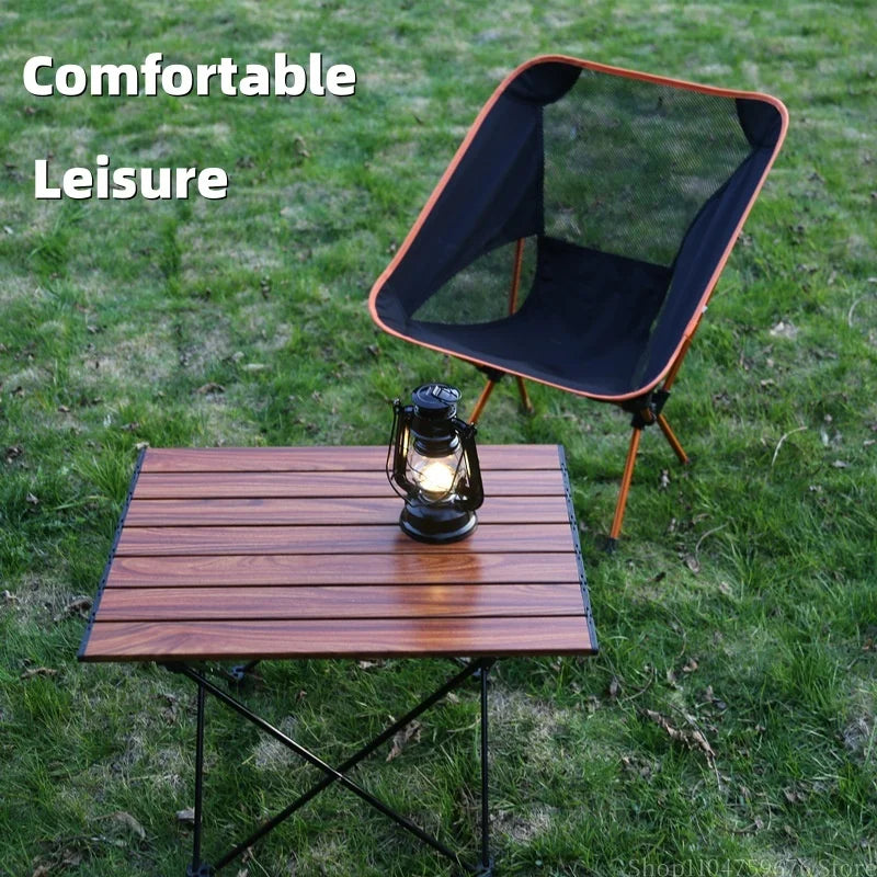 Ultra-Light Foldable Moon Chair, Aluminum Alloy Camping & Fishing Reclining Chair, Folds to 35 cm (13.8 in) Portable Outdoor Seat