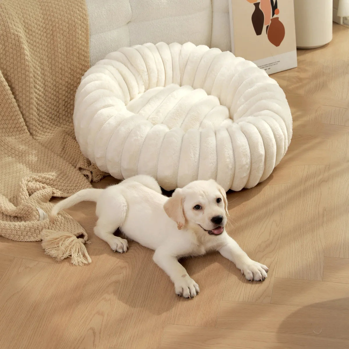 Large Round Pet Bed – Washable Faux Fur Dog & Cat Sofa, All-Season Cozy Plush