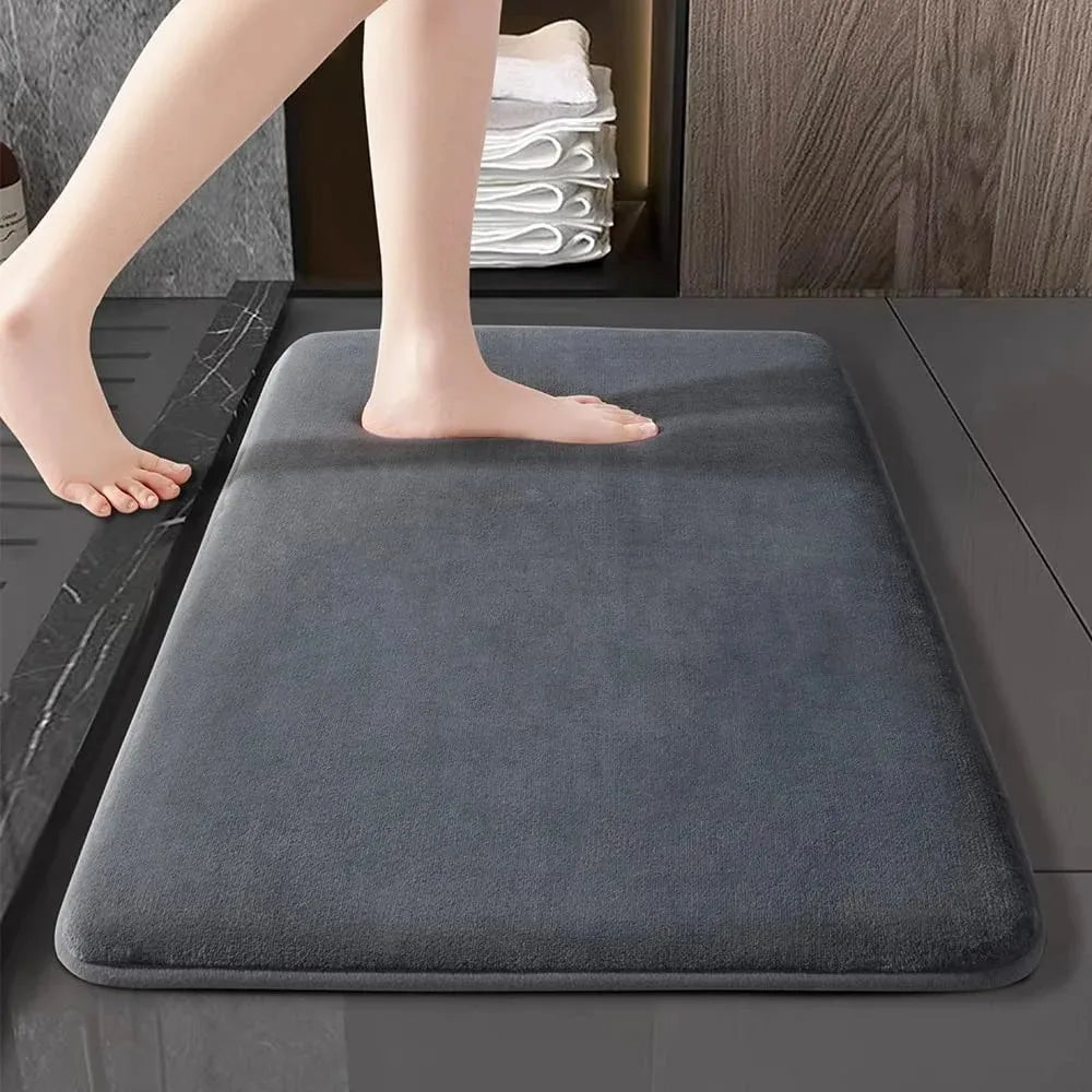 Absorbent Non-Slip Coral Velvet Bath Mat – Soft Bathroom Floor Rug & Door Mat