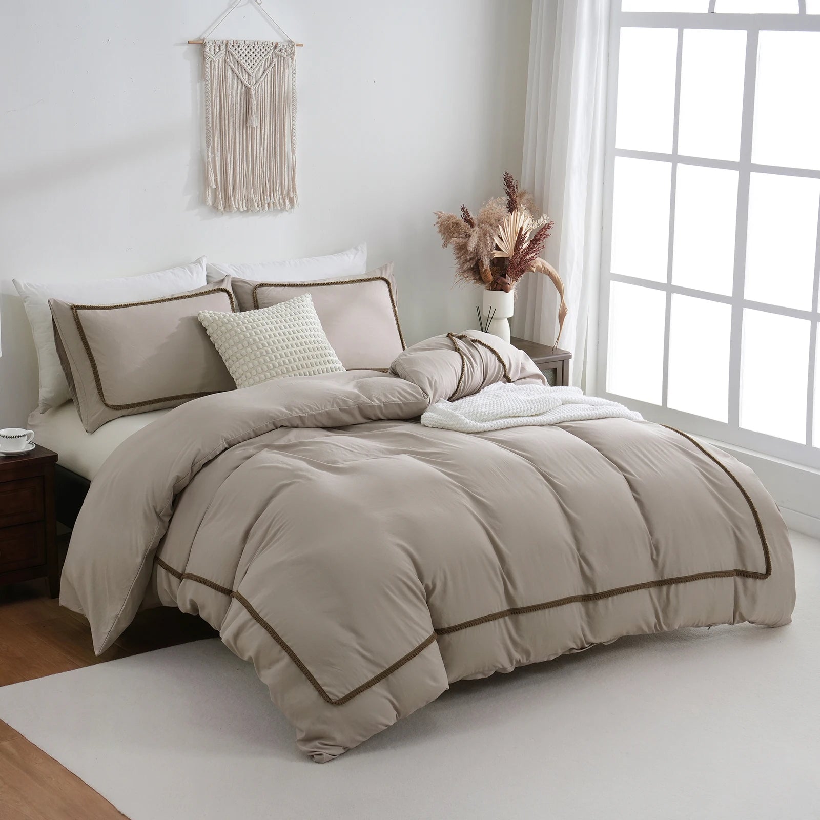 3-Piece White & Khaki Duvet Cover Set - Geometric Line Comforter Cover, Lightweight 100% Polyester, All-Season