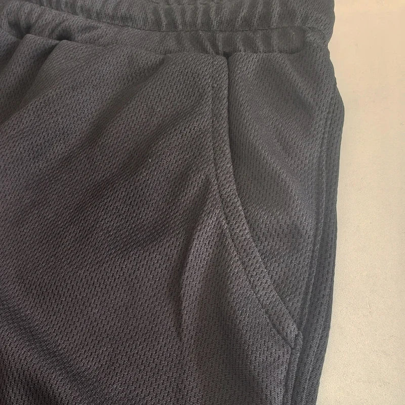 Men's Breathable Mesh Sports Shorts – Lightweight Running & Gym Training Shorts