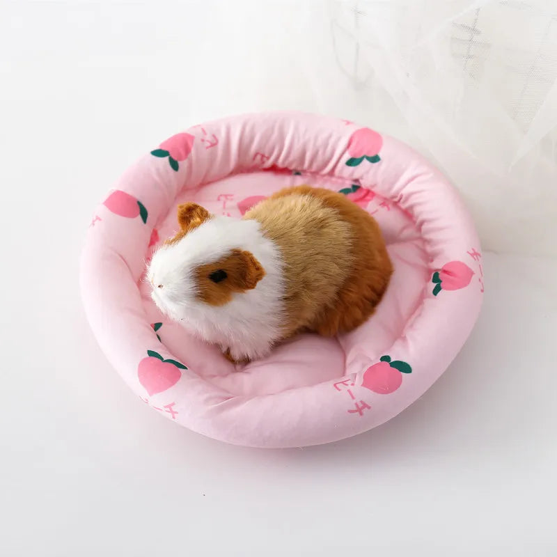 Plush Small Pet Nest Mat for Hamsters & Guinea Pigs - Polar Fleece Bed, S (5.5in/14cm) & L (8.1in/20.5cm)