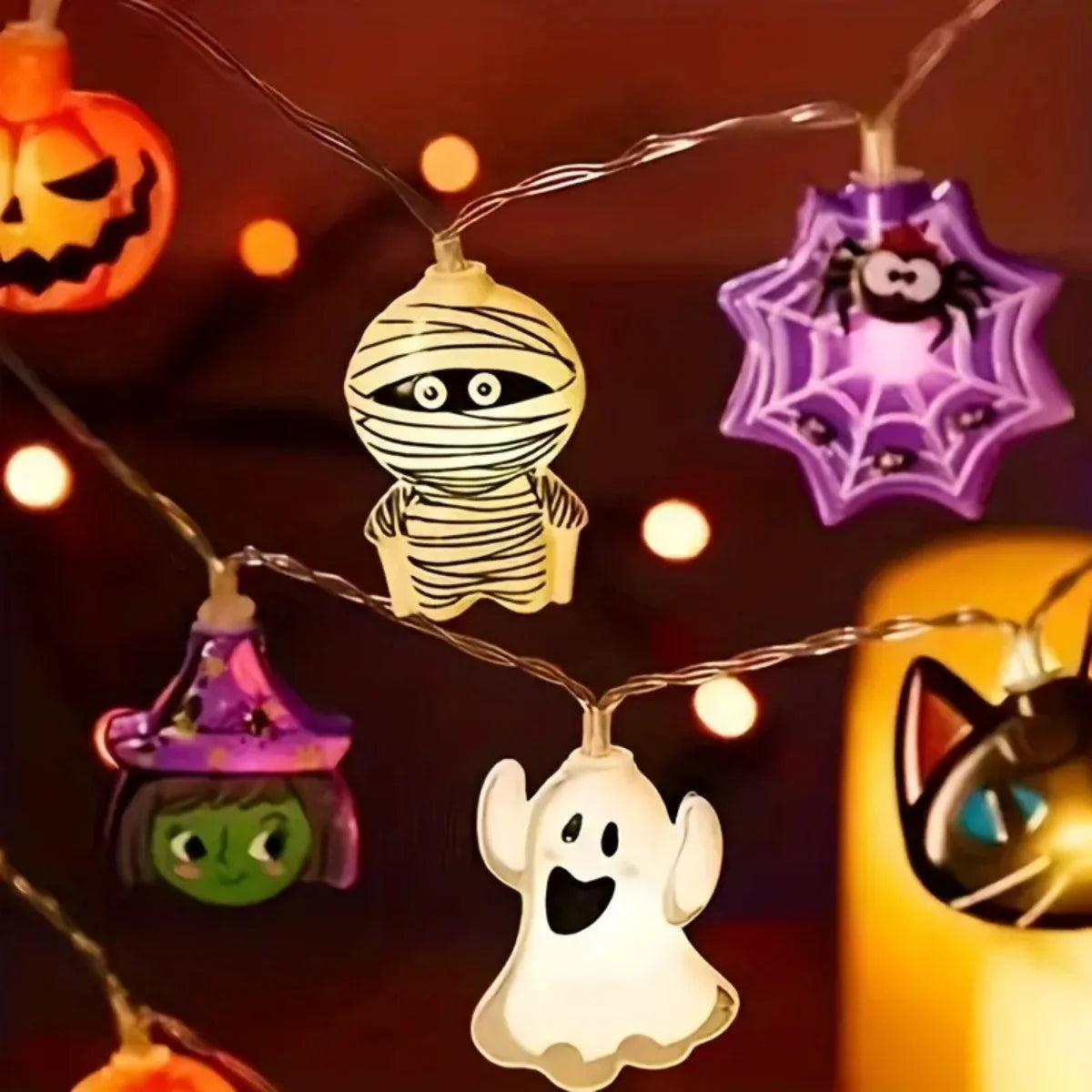 10/20/30 LED Halloween String Lights – Pumpkin, Bat, Ghost, Cat, Spider, Pirate, Witch & Mummy Shapes, Battery-Powered Indoor Outdoor Decor