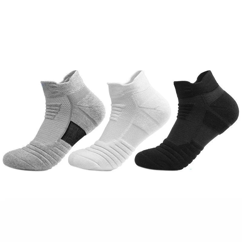 Anti-Slip Cotton Sports Socks for Men & Women – Breathable, Odor-Resistant Soccer & Basketball Low Tube Socks, Fits EU 39–45