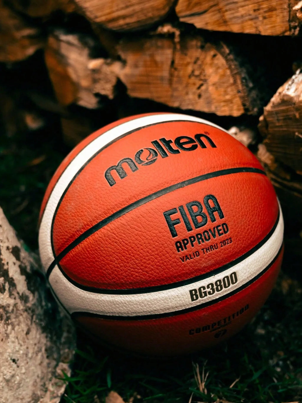 Official Competition PU Basketball — Training Ball for Men & Women, Size 7/6 (29.5/28.5 in | 75/72 cm)