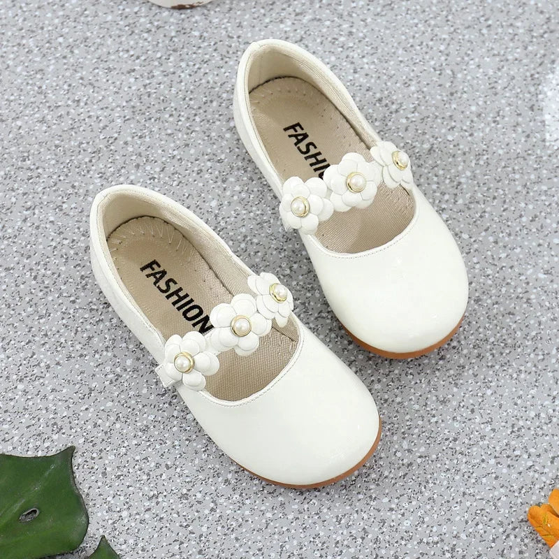 Girls Floral PU Leather Dress Flats with Flower Applique – Princess Party Shoes (EU Sizes 26–36)