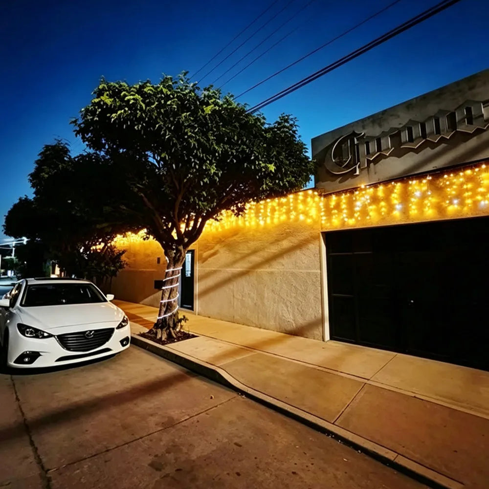 Starry Outdoor LED Festoon Fairy Lights – Warm White & Cool White Strobe, 28 m (92 ft) Extendable, Drops 0.4/0.5/0.6 m (16/20/24 in)