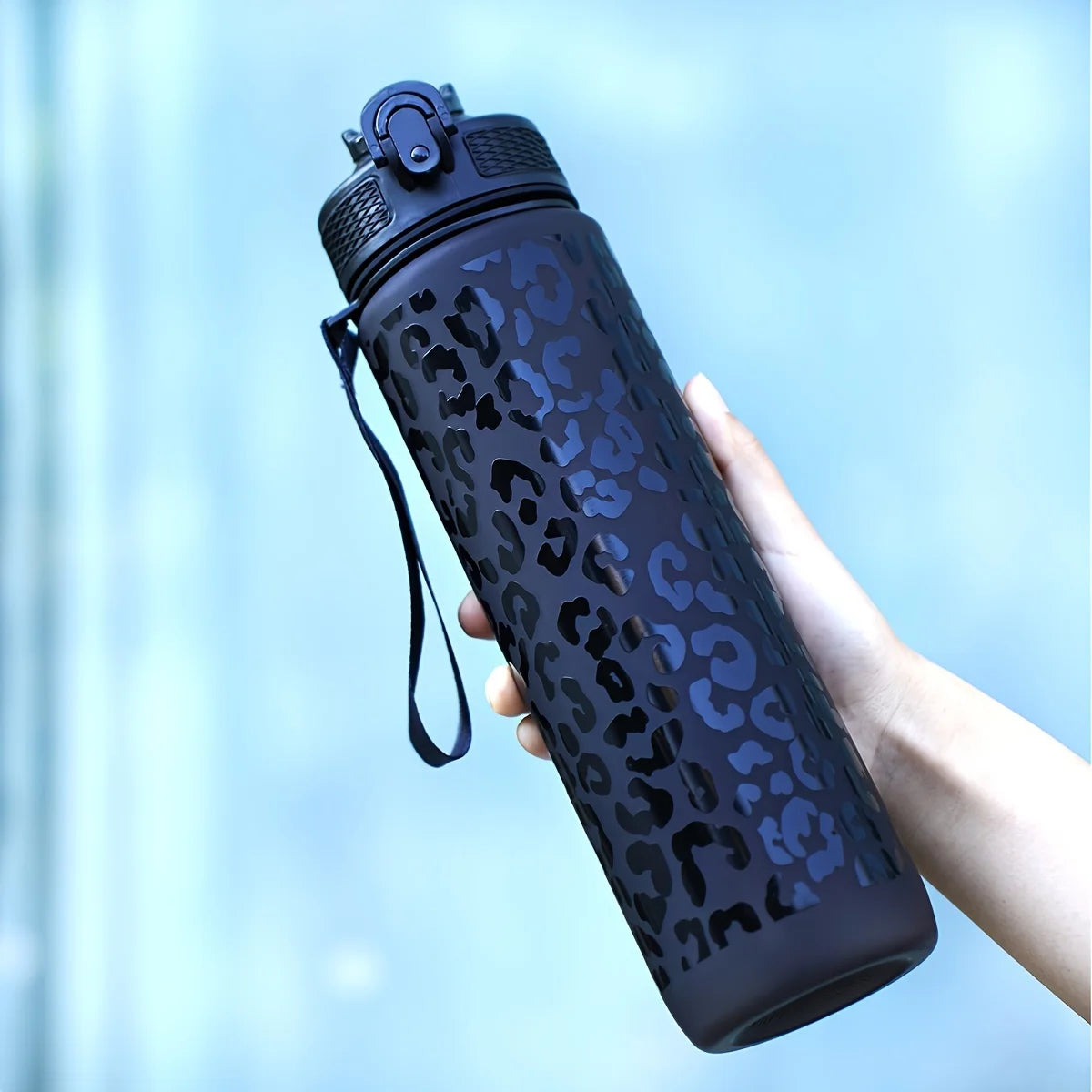 1000ml / 34oz Outdoor Sports Water Bottle with Leak-Proof Straw Lid – Durable Reusable PC Bottle for Running, Cycling & Climbing