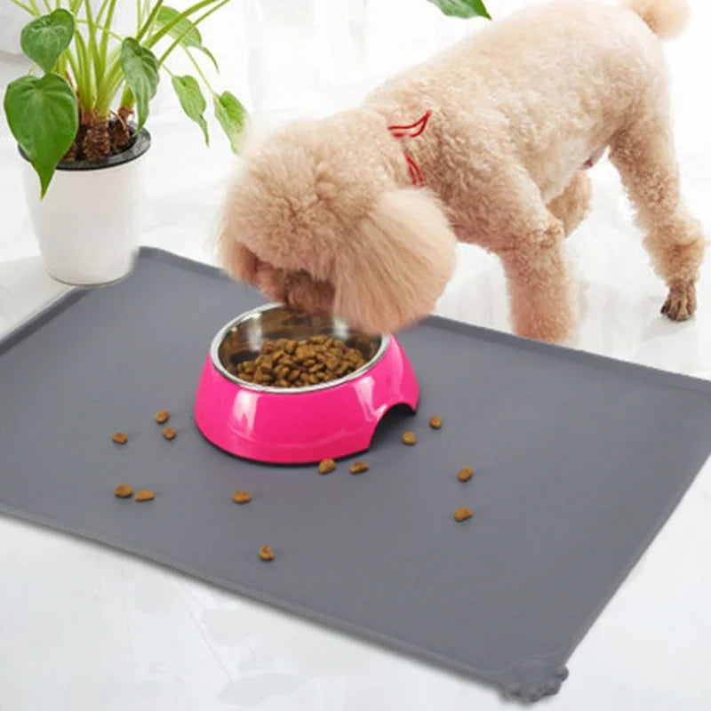 Silicone Pet Feeding Mat Waterproof Anti-Slip Bowl Placemat for Dogs and Cats