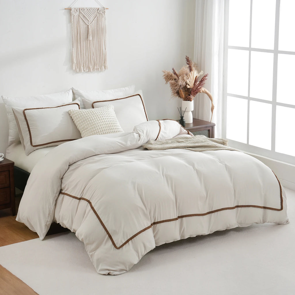 3-Piece White & Khaki Duvet Cover Set - Geometric Line Comforter Cover, Lightweight 100% Polyester, All-Season
