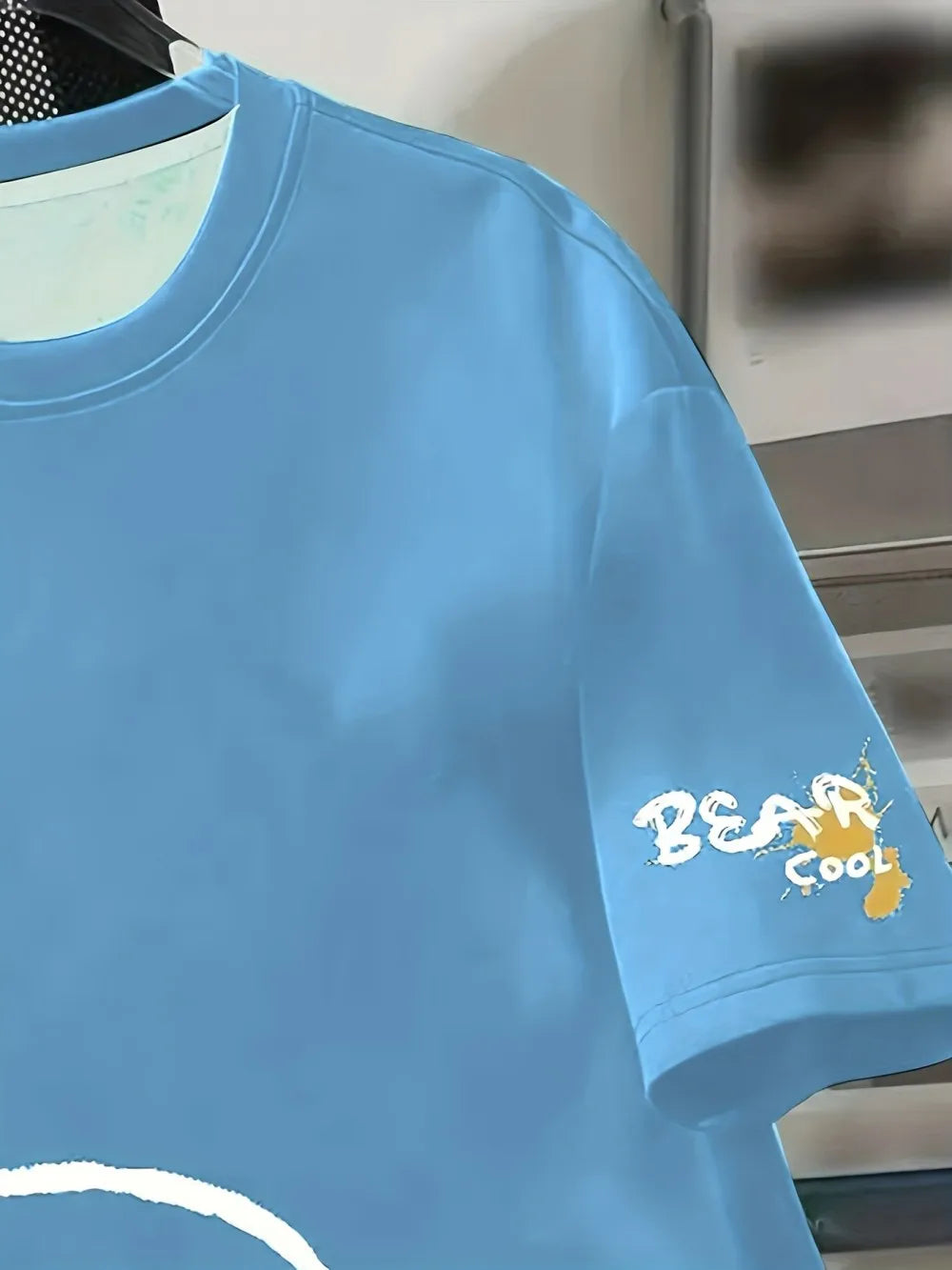 Men's Breathable Round Neck Summer T-Shirt with Cartoon Bear Print – Lightweight Moisture-Wicking Casual Tee