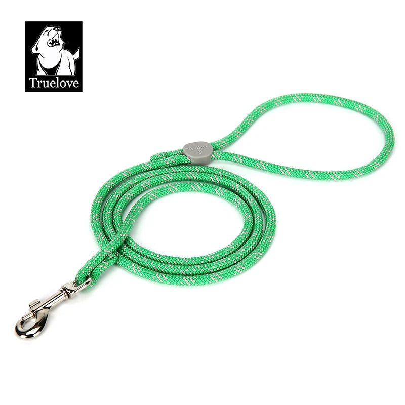 Lightweight Nylon Rope Dog Leash – 120 cm (47 in) Durable Clip for Small Dogs & Cats, Striped Outdoor Walking & Training Lead