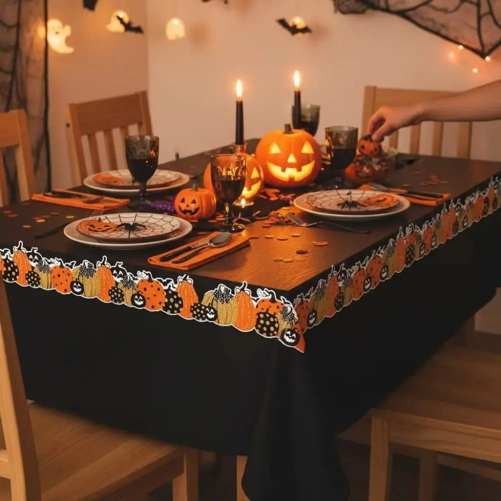 Halloween Pumpkin Border Sticker – Scalloped Wavy Self-Adhesive Trim, 10 m (32.8 ft) x 7.6 cm (2.99 in)