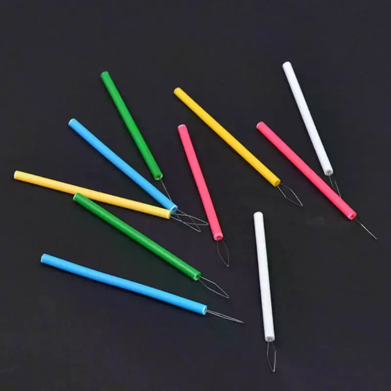 Cylindrical Colorful Needle Threader - Beading & Sewing Threading Tool for Clothing, Knitting and DIY