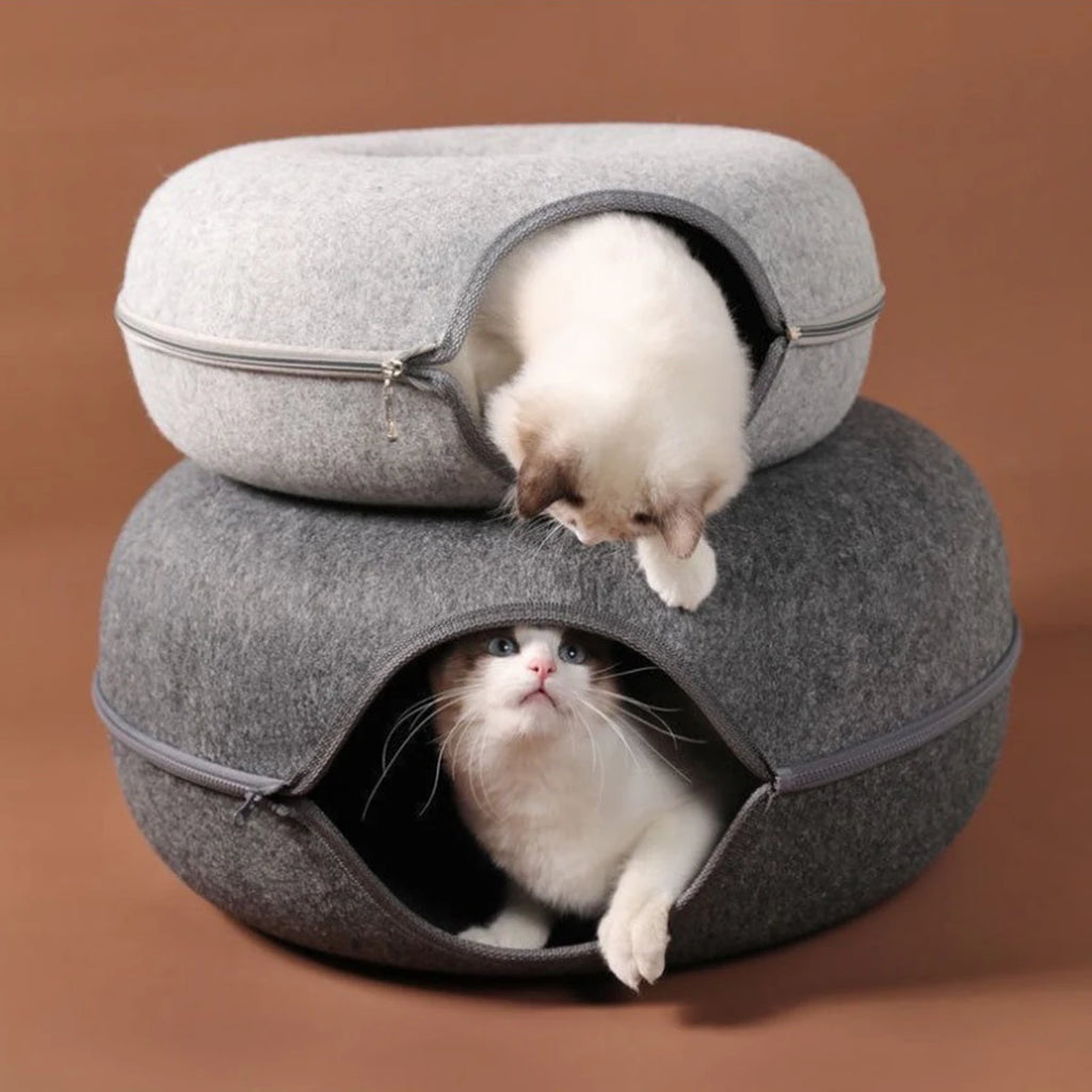 2-in-1 Felt Donut Cat Bed & Tunnel — Foldable Felt Nest with Breather Hole — M 50x50x20 cm (19.7x19.7x7.9 in) / L 60x60x28 cm (23.6x23.6x11.0 in)