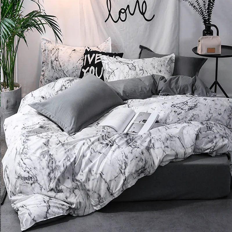 3-Piece Duvet Cover Set with 2 Pillowcases – 100% Polyester Quilt Cover Bedding for Single/Double/Queen/King Beds