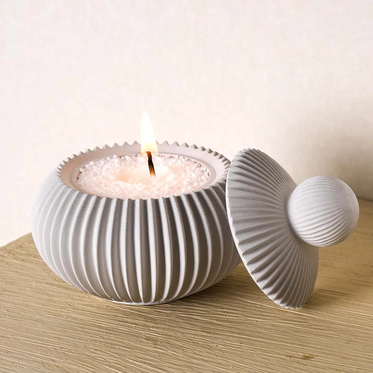 Round Striped Silicone Mold for Candle Jars, Resin & Plaster Flowerpots - DIY Casting Mold for Home Decor