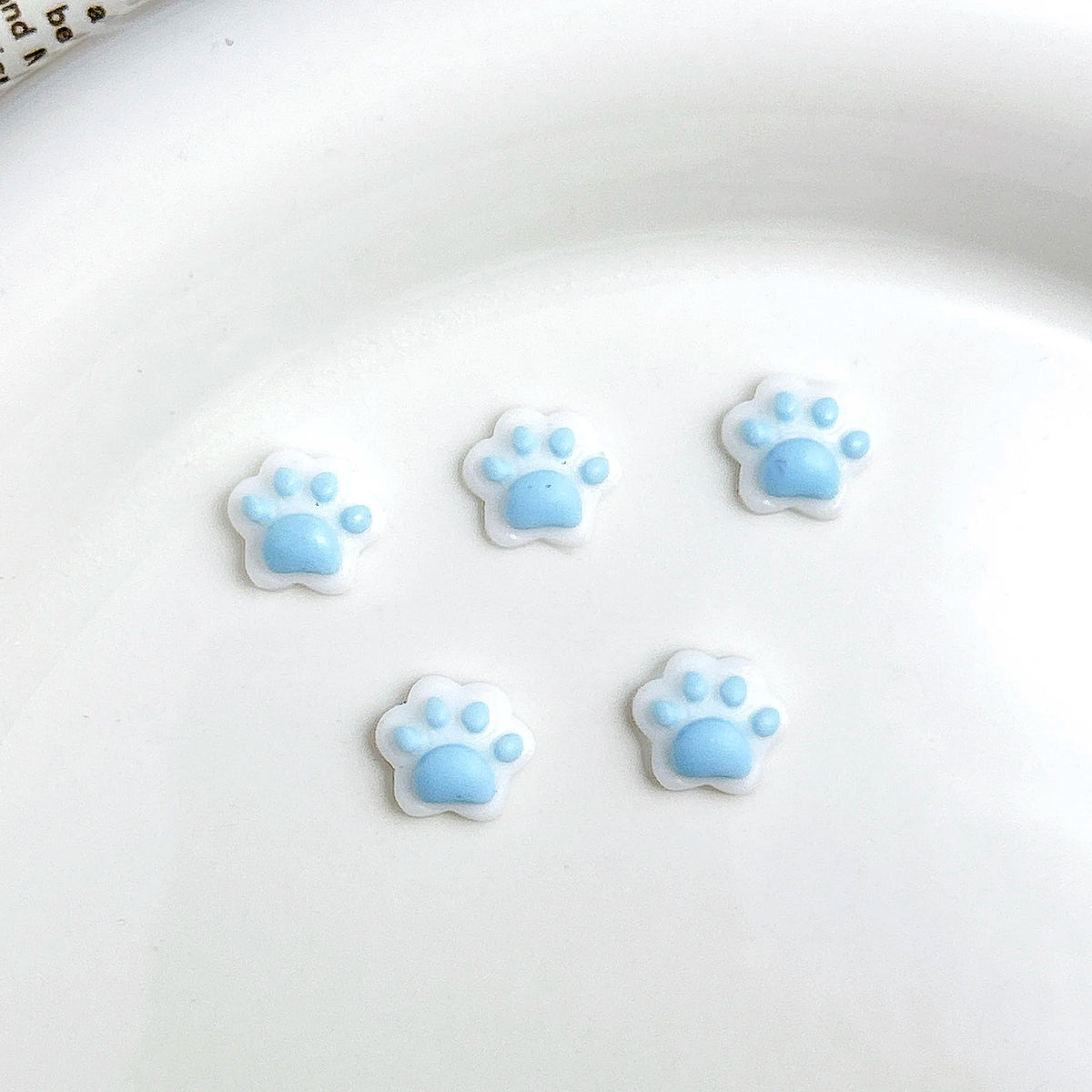 30-Pack Kawaii Puppy & Cat Paw Resin Nail Charms – Luminous Double-Color Nail Art Decorations