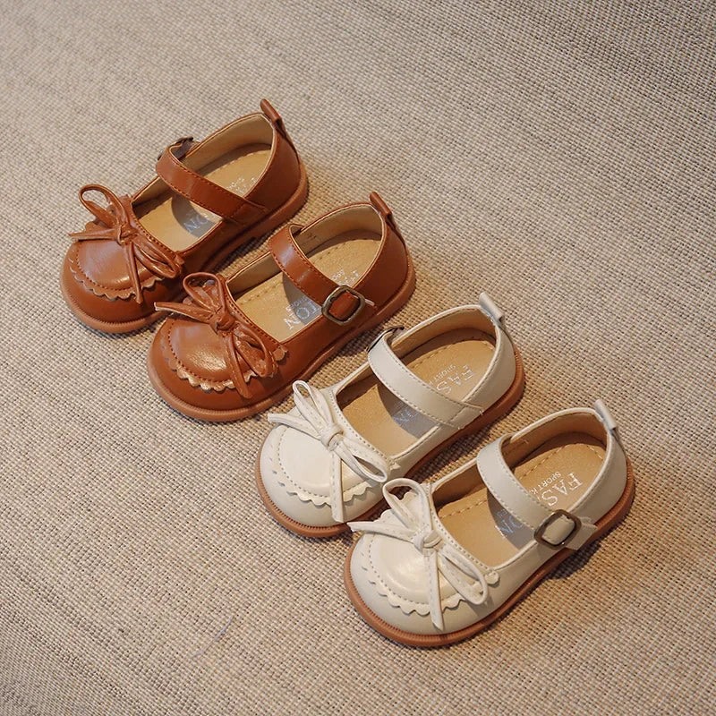 Little Girls Mary Jane Flats – Soft PU Leather School Shoes, Breathable Cute Flats for Spring & Autumn (Brown, Beige, Black)