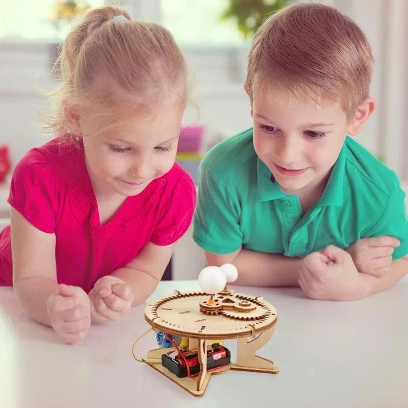 DIY Solar System Wooden Puzzle Kit – Sun Earth Moon Mechanical Planet Model STEM Science Toy for Kids