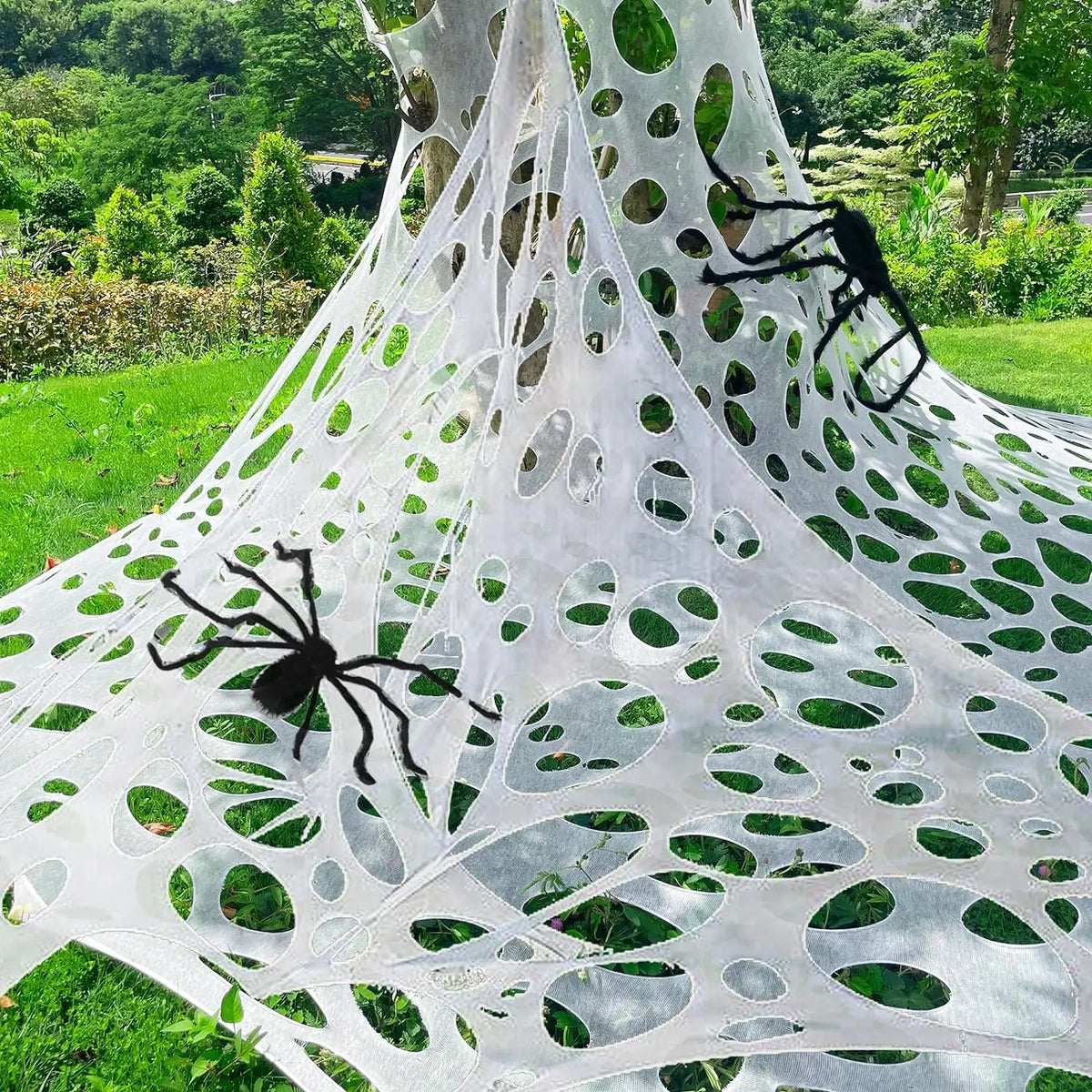 Halloween Outdoor Stretchy Spider Web Netting - Cut-to-Size Giant Spider Webbing Gauze Decoration