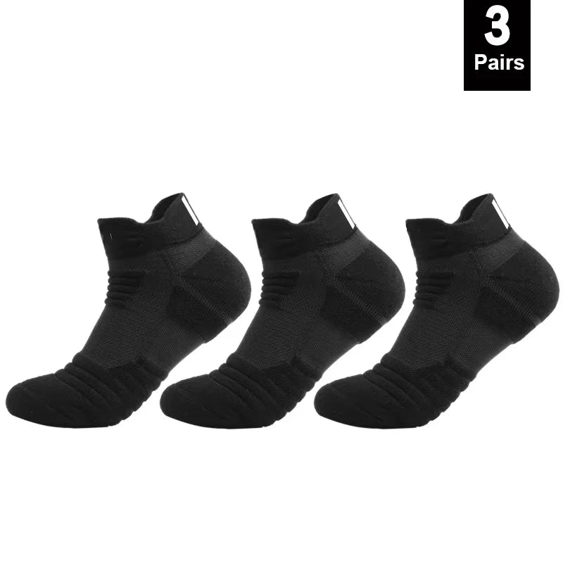 Anti-Slip Football & Basketball Socks for Men – Breathable Deodorizing Sport Socks, Ankle/Low Tube, 1 or 3 Pairs, EU 39-45