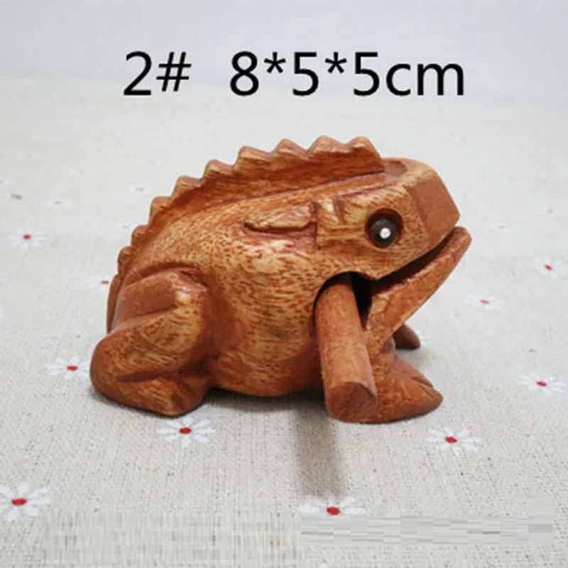 Hand-Carved Wooden Frog Ornament – Croaking Solid Wood Home Decor & Souvenir
