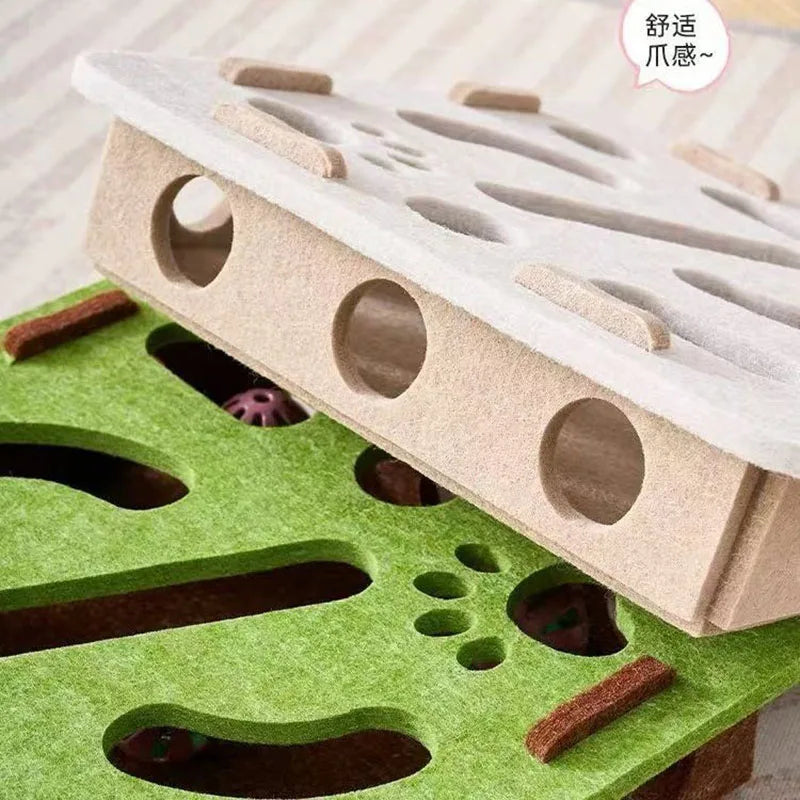 Interactive Felt Cat Puzzle Maze Toy Kit with Bell Balls & Scratch Boards