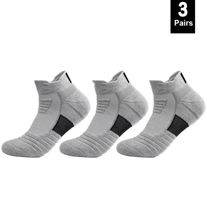Anti-Slip Football & Basketball Socks for Men – Breathable Deodorizing Sport Socks, Ankle/Low Tube, 1 or 3 Pairs, EU 39-45