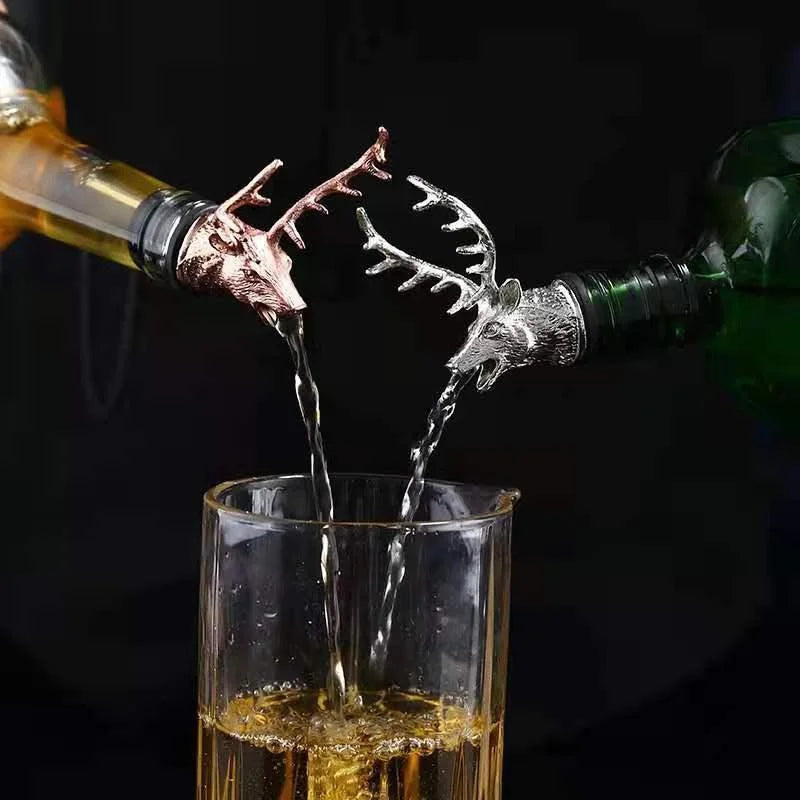 Deer Head Zinc Alloy Wine Pourer & Bottle Stopper — Stag Wine Aerator with Silicone Seal, Fits 18–22mm Bottles