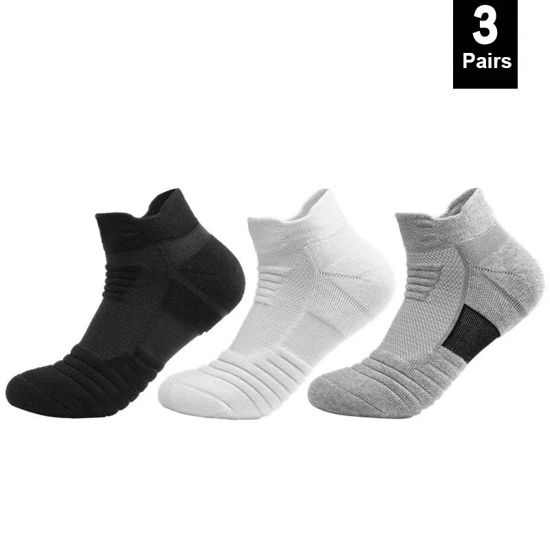 Anti-Slip Cotton Sports Socks for Men & Women – Breathable, Odor-Resistant Soccer & Basketball Low Tube Socks, Fits EU 39–45