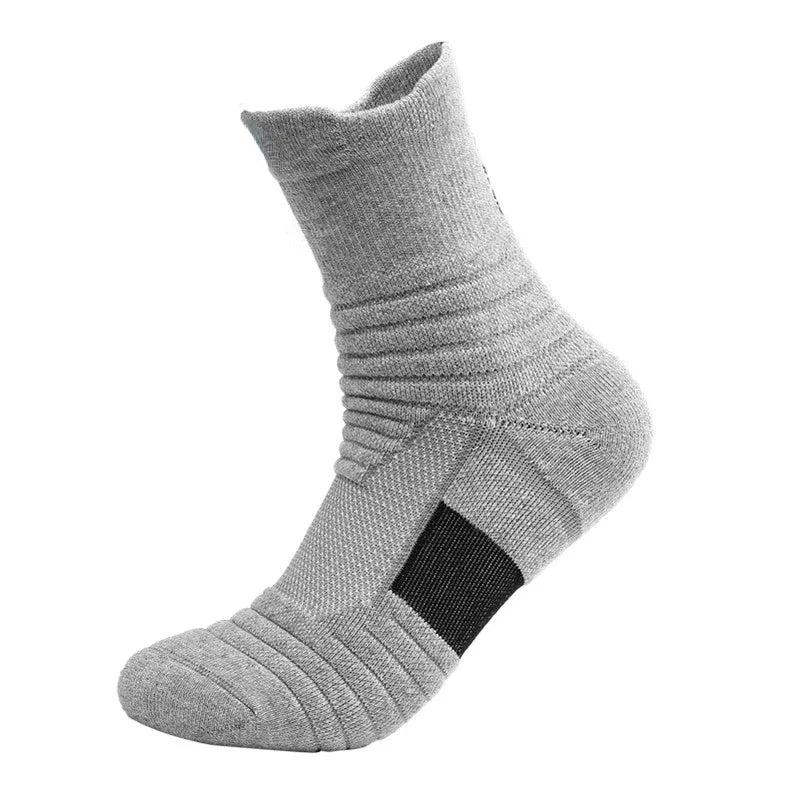 Anti-Slip Cotton Sports Socks for Men & Women – Breathable, Odor-Resistant Soccer & Basketball Low Tube Socks, Fits EU 39–45