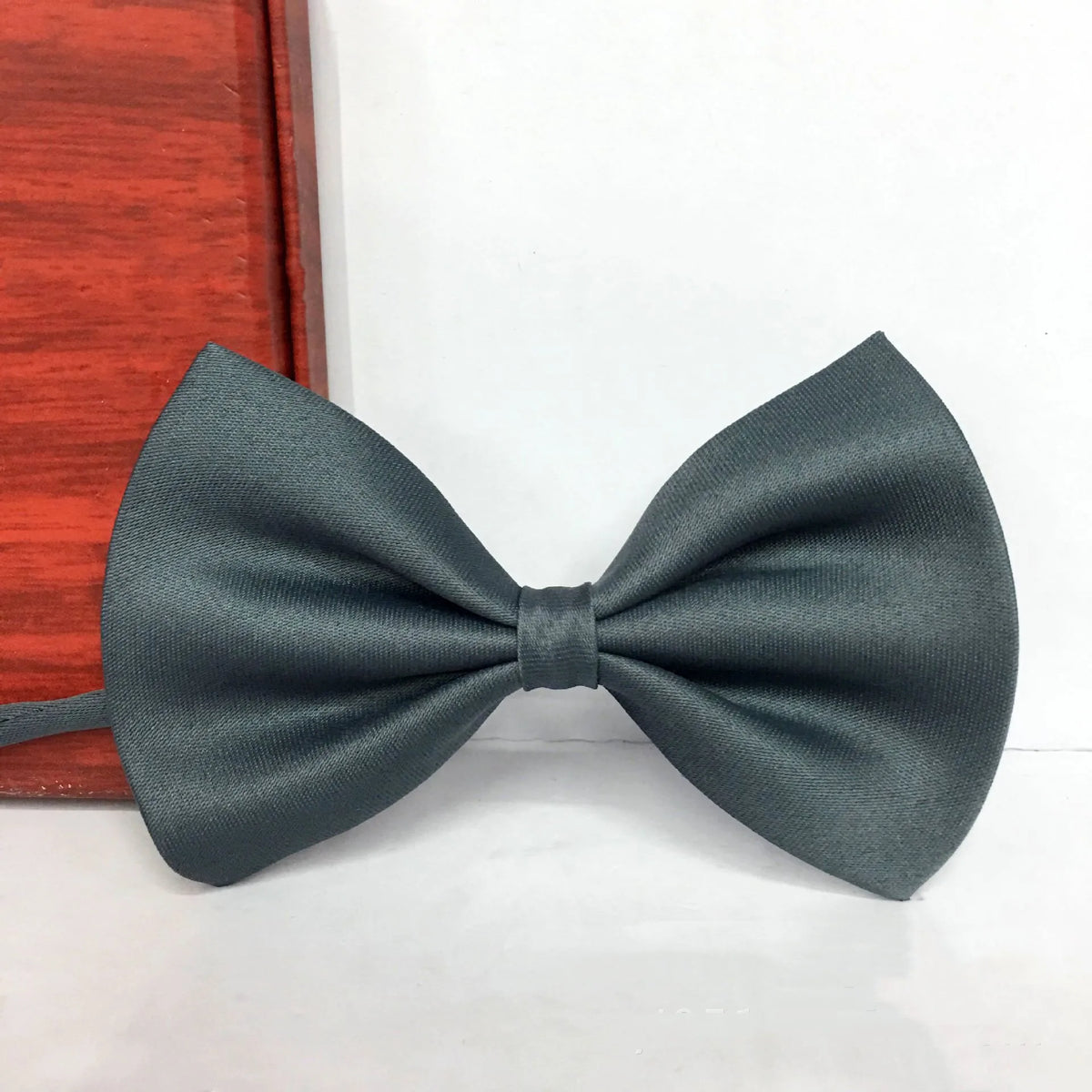 Adjustable Bow Tie Collar for Dogs & Cats - Pet Bowknot Necklace for Puppies