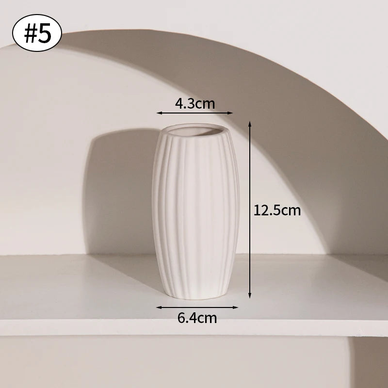 White Ceramic Bud Vase Nordic Matte Decorative Vase for Home Living Room Tabletop Flower Arrangements Photo Props