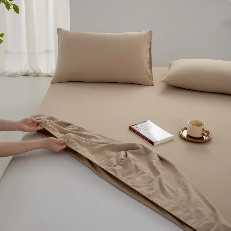 100% Cotton Fitted Sheet – Soft Breathable Deep Pocket Mattress Cover with Elastic Edge (Single, Double, Queen, King)