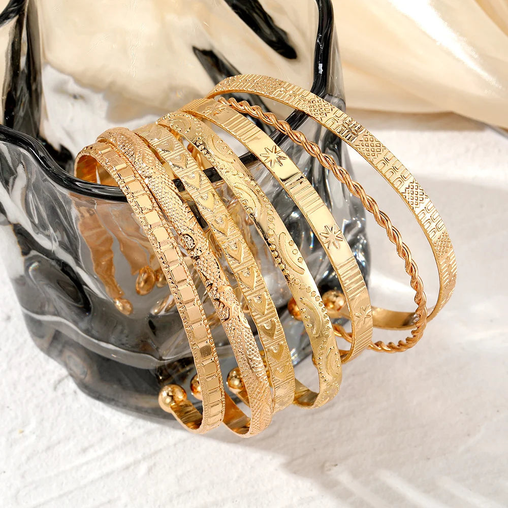 Boho Geometric Gold Cuff Bracelet for Women - Fashion Metal Cuff, Tracker-Inspired Style