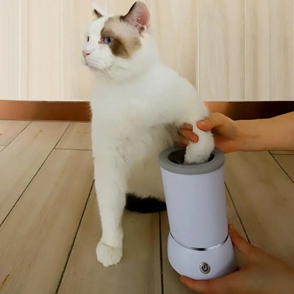 Automatic Pet Paw Washer - USB Rechargeable Low-Noise Dog & Cat Paw Cleaner with Soft Silicone Bristles, One-Touch Portable