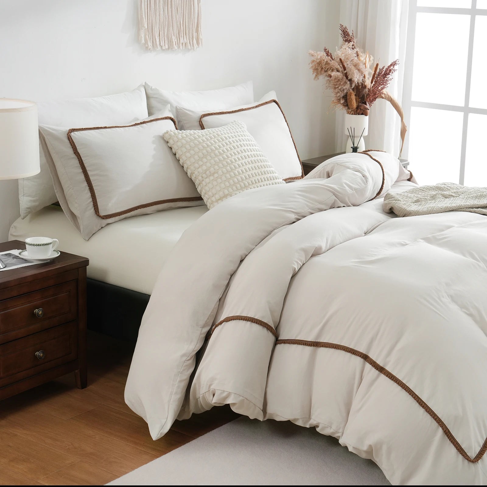 3-Piece White & Khaki Duvet Cover Set - Geometric Line Comforter Cover, Lightweight 100% Polyester, All-Season