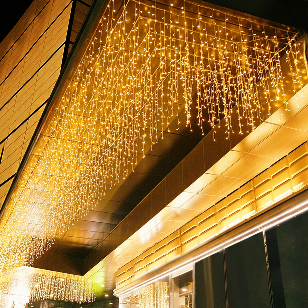 5M LED Icicle Curtain Lights – 0.4–0.6m Drop, 96 LEDs, 110–240V for Christmas, Wedding & Garden Decor (Warm White/Multicolor)