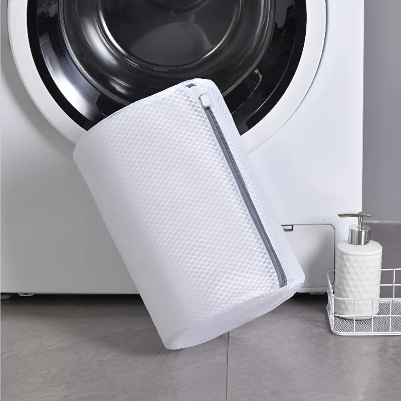 Reusable Mesh Shoe Washing Bag with Zipper - Protective Laundry Bag for Sneakers & Sports Shoes