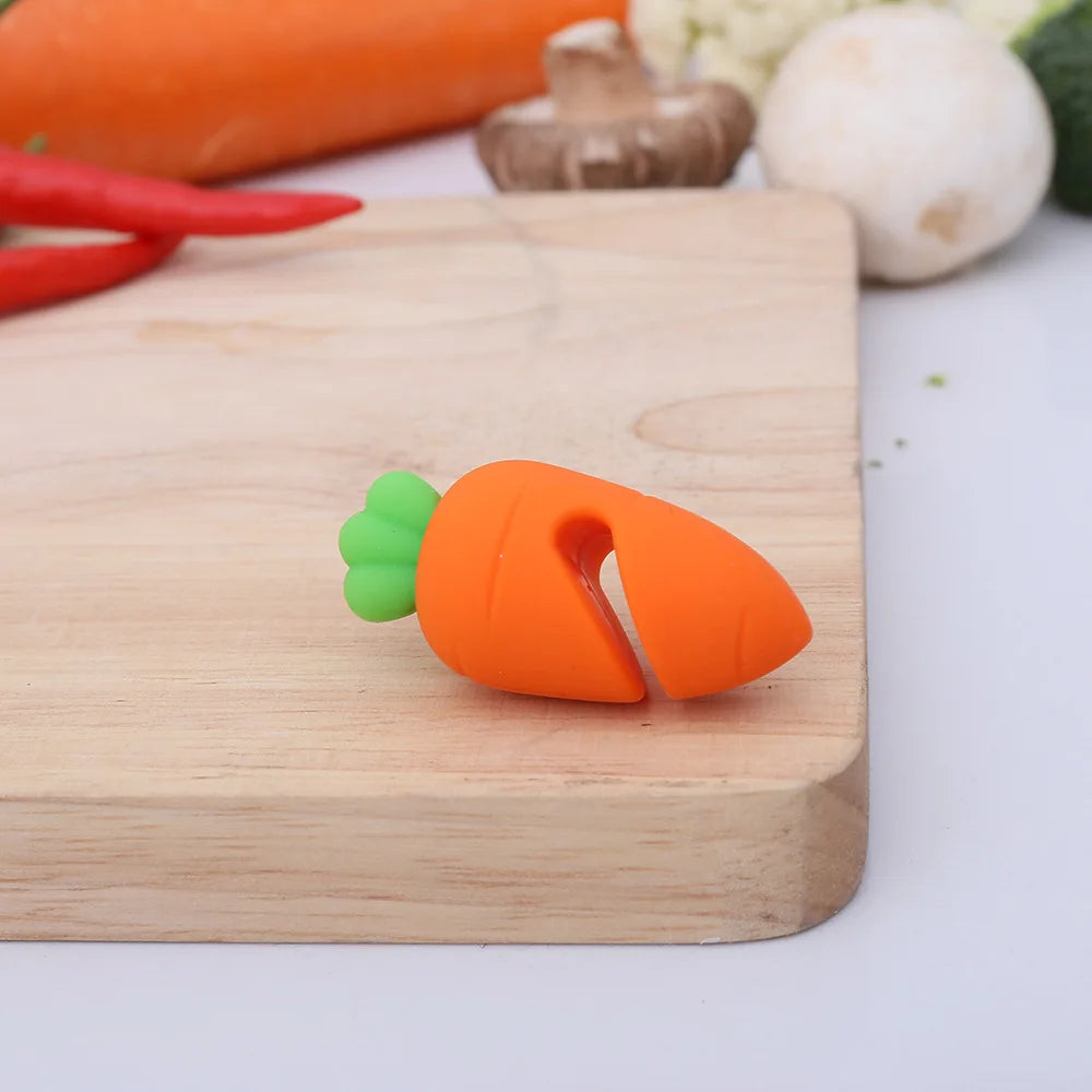 Silicone Pot Lid Clip - Carrot & Chicken Leg Anti-Overflow Lid Lifter Kitchen Gadget