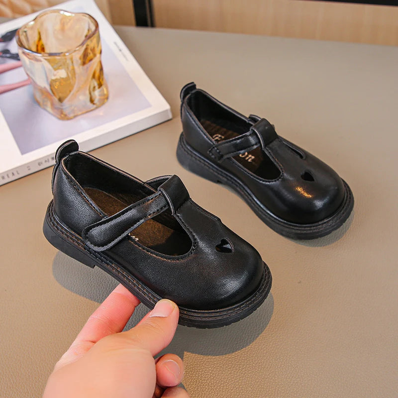 Girls Princess PU Leather T-Strap Flats with Heart Cut-Outs Cute Toddler & Kids Dress Shoes for Spring Autumn